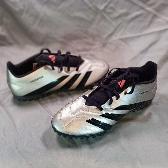 Adidas Predator Club TF Soccer Cleats Silver Black Red IF6398 Mens Size 9